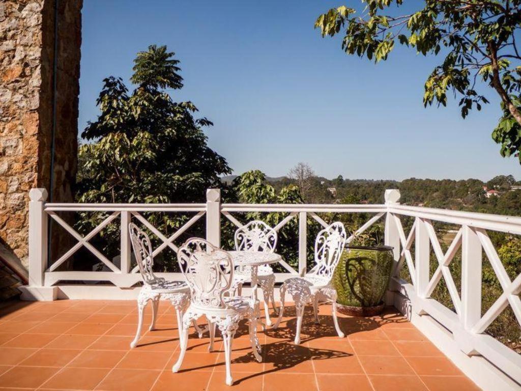 Royal Kalaw Hills Resort Екстериор снимка